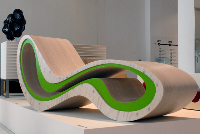 High Roller Sun Lounger, Punkalive di Karim Rashid. Ph. Silvia Dogliani