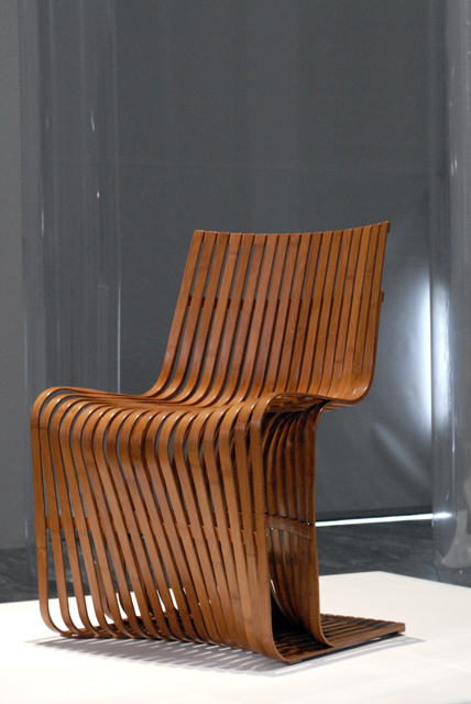 Yii61, 43 di Konstantin Grcic per Kao-ming Chen (Taiwan). Ph. Silvia Dogliani