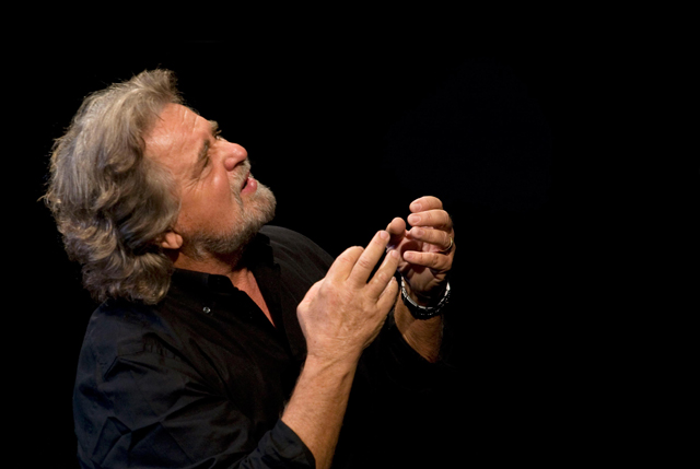 Beppe Grillo is Back, Teatro Smeraldo, Milano 10/2010. Ph.Angelo Redaelli ©
