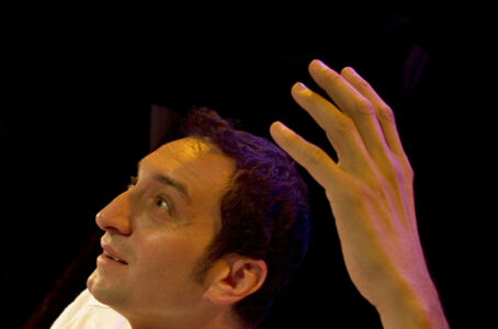 Corrado D'Elia è Don Chisciotte. Ph. Angelo Redaelli, Teatro Libero 2011