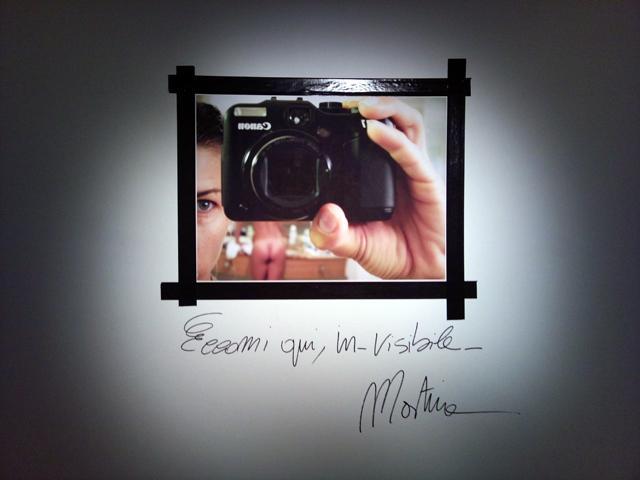 FOTOGRAFIA/Martina Colombari, l’in-VISIBILE. Mostra fotografica allo Spazio Forma di Milano