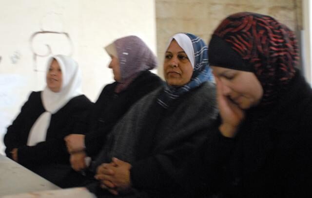 REPORTAGE/West Bank: il pianto di Mona e gli scontri a Silwan