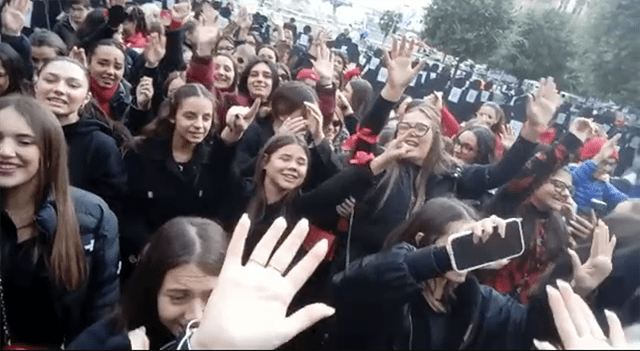 Flash mob-violenza-donne-Napoli-25-novembre-22